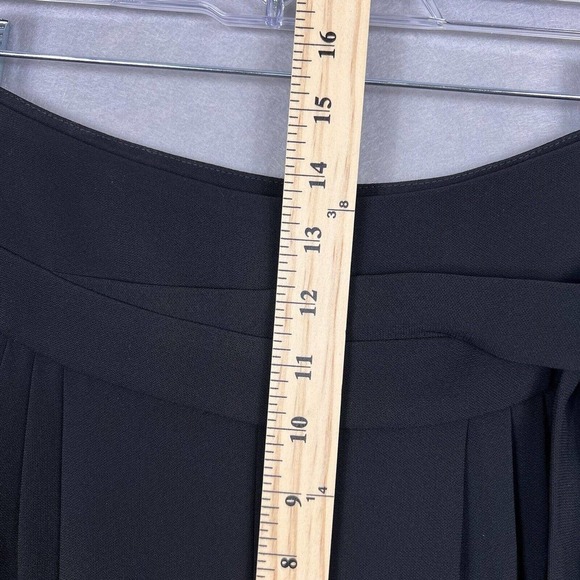Diane Von Furstenberg Cropped Pants Size 6 Black Crepe Pleated Side Tie Pocket - Picture 9 of 16